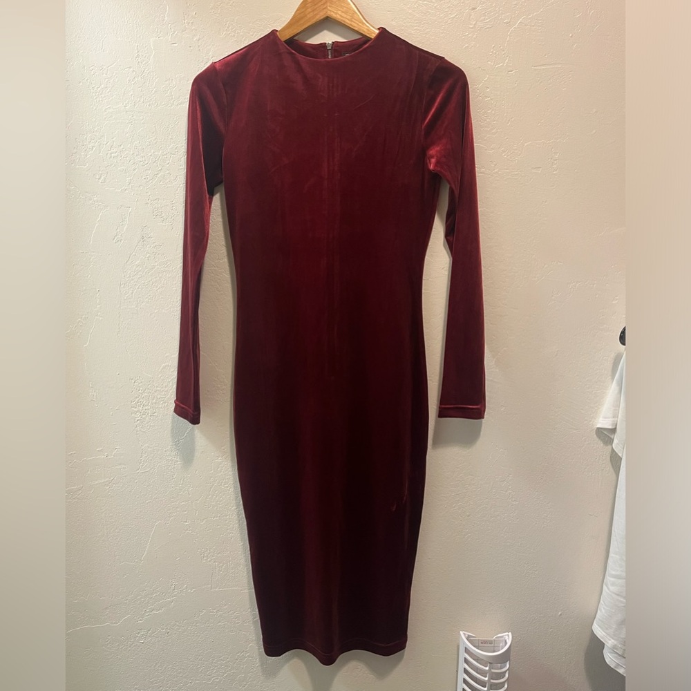 NWT Elegant Burgundy Velvet Dress
